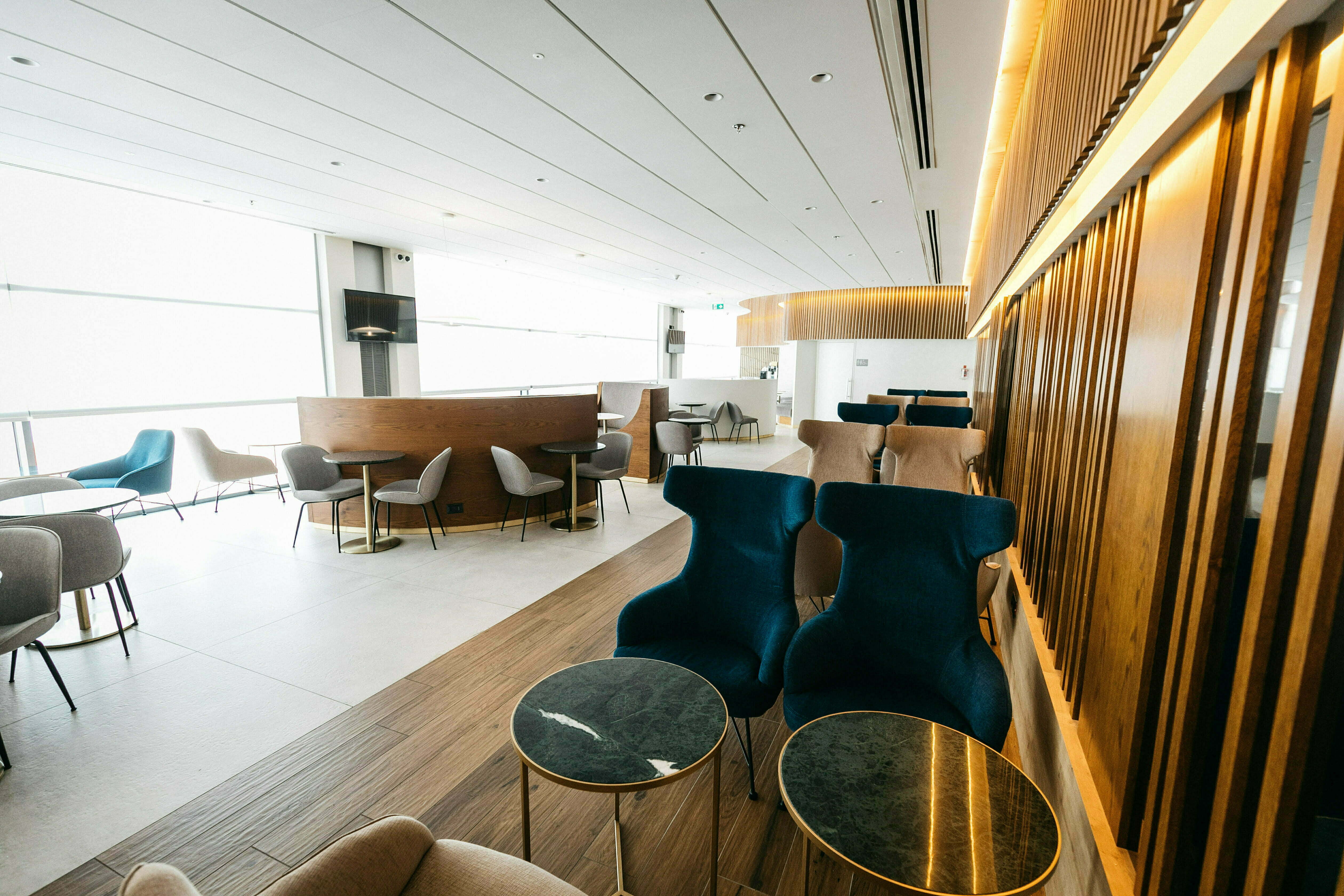 Dan's business premium lounge (in concourse E)